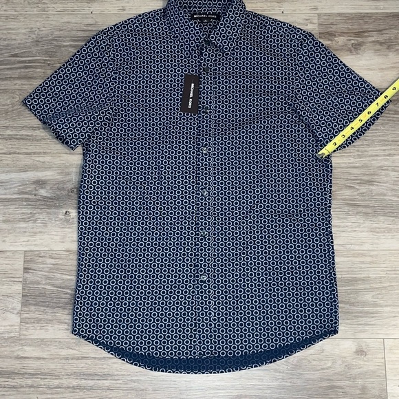 Michael Kors men’s button down In navy - Picture 8 of 8
